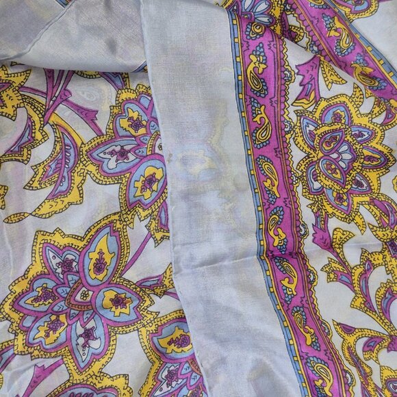 Purple Floral Pattern Scarf 100% Silk Vintage - Picture 3 of 3